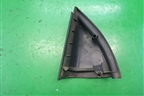 Накладка двери передней правой уголок (8200079927) для Renault Megane 2 с 2002-2009г