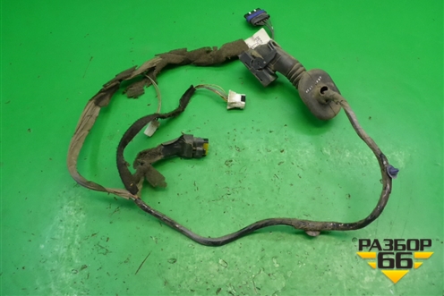 Проводка двери задней правой (8200772510) для Renault Megane 2 с 2002-2009г
