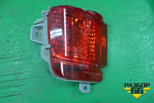 Фонарь в задний бампер левый (после 2015г) (8145660070) для Toyota Land Cruiser (200) с 2008г