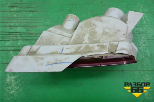 Фонарь в задний бампер правый (8158160240) для Toyota Land Cruiser Prado(150) с 2009г
