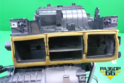 Корпус отопителя (с кондиционером) (8200407103) для Renault Megane 2 с 2002-2009г