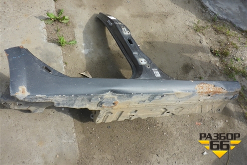 Порог со стойкой правый для Renault Megane 2 с 2002-2009г