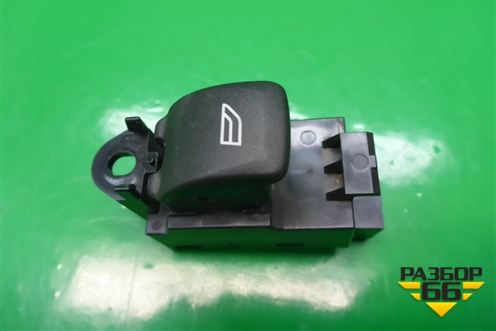 Кнопка стеклоподъёмника (31272012) для Volvo S40 с 2004-2012г