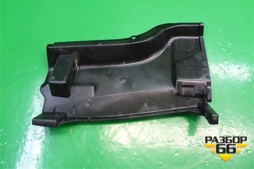 Короб водоотводящий (30716443) для Volvo S40 с 2004-2012г