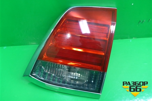 Фонарь задний внутренний правый (до 2015г китай) для Toyota Land Cruiser (200) с 2008г