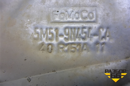 Экран тепловой (2.0л B4204S3) (5M519N454CA) для Volvo S40 с 2004-2012г