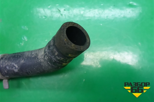 Патрубок системы охлаждения (2.0л B4204S3) для Volvo S40 с 2004-2012г