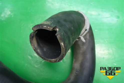 Патрубок системы охлаждения (2.0л B4204S3) (3M5H8286DH) для Volvo S40 с 2004-2012г
