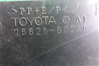 Брызговик задний правый (7662560240) для Toyota Land Cruiser (200) с 2008г