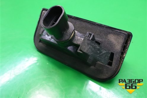 Фонарь подсветки номера (46738719) для Fiat Doblo с 2005-2015г