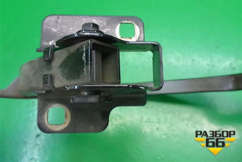 Петля крышки багажника левая для Renault Logan с 2004-2015г