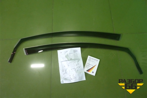 Ветровики (передние новые) (5M0072193HU3) для Volkswagen Golf V Plus с 2005-2014г