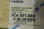 Накладка крышки багажника (до 2014г новая) (5C6071360) для Volkswagen Jetta с 2010-2019г