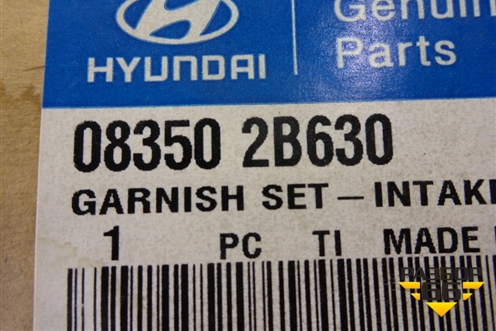 Накладка переднего бампера (новые комплект тюнинг) (083502B630) для Hyundai Santa Fe с 2005-2012г