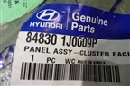 Накладка на щиток приборов (новая) (848301J0009P) для Hyundai i20 с 2008г