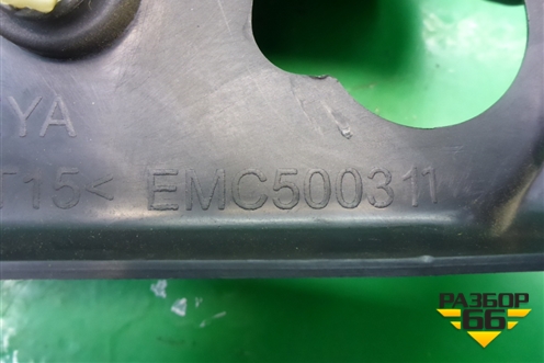Накладка порога внутренняя переднего левого (передняя часть) (EMC500311) для Land Rover Discovery 3 с 2004-2009г