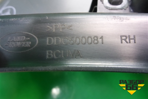 Обшивка двери задней правой под электрику (DDC500081) для Land Rover Discovery 3 с 2004-2009г