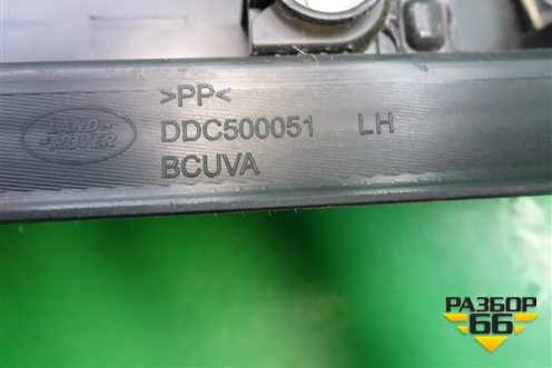 Обшивка двери передней левой под электрику (DDC500051) для Land Rover Discovery 3 с 2004-2009г