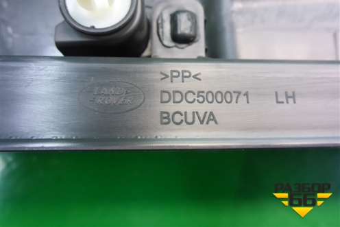 Обшивка двери задней левой под электрику (DDC500071) для Land Rover Discovery 3 с 2004-2009г