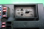 Блок предохранителей салонный (YQE500350) для Land Rover Discovery 3 с 2004-2009г