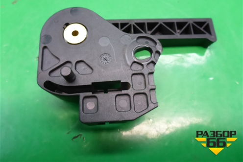 Ручка открывания капота для Land Rover Discovery 3 с 2004-2009г