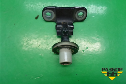 Петля двери багажника (верхней) (BHB780021) для Land Rover Discovery 3 с 2004-2009г