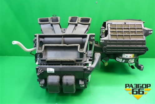 Корпус отопителя для Land Rover Discovery 3 с 2004-2009г