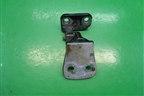 Петля двери передней правой нижняя (BDB780062) для Land Rover Discovery 3 с 2004-2009г