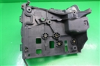 Площадка под аккумулятор (правая) (DWM500042 DWM500021) для Land Rover Discovery 3 с 2004-2009г
