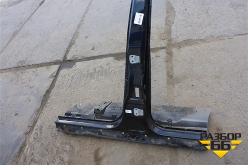 Порог со стойкой левый для Land Rover Discovery 3 с 2004-2009г