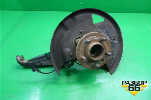 Кулак поворотный передний правый для Land Rover Discovery 3 с 2004-2009г