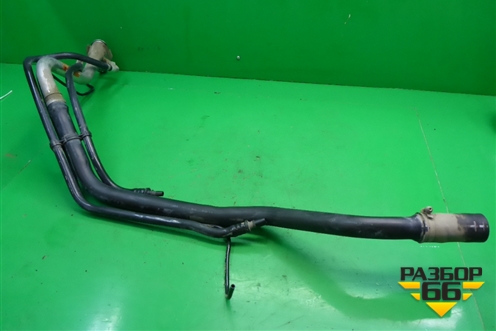 Горловина топливного бака для Land Rover Discovery 3 с 2004-2009г