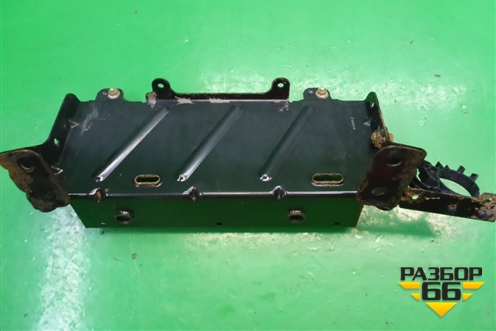 Кронштейн (компрессора подвески) для Land Rover Discovery 3 с 2004-2009г