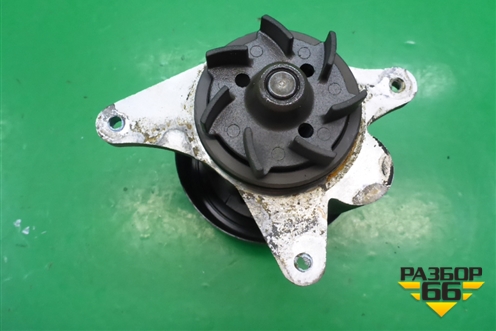 Насос водяной помпа (2.7л 276DT) для Land Rover Discovery 3 с 2004-2009г