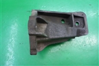 Кронштейн двигателя левый (2.7л 276DT) (KKU500580) для Land Rover Discovery 3 с 2004-2009г
