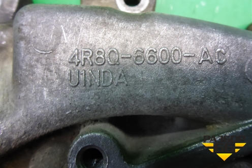 Насос масляный (2.7л 276DT) (4R8Q6600AC) для Land Rover Discovery 3 с 2004-2009г