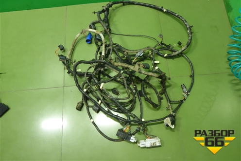 Проводка подкапотная для Land Rover Discovery 3 с 2004-2009г