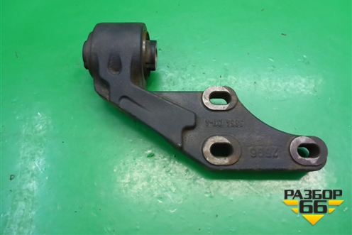 Опора переднего редуктора для Land Rover Discovery 3 с 2004-2009г