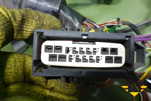 Проводка подкапотная для Land Rover Discovery 3 с 2004-2009г