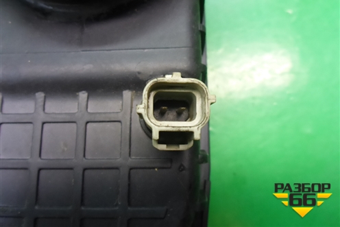 Воздуховод (4H2Q6K770BB) для Land Rover Discovery 3 с 2004-2009г
