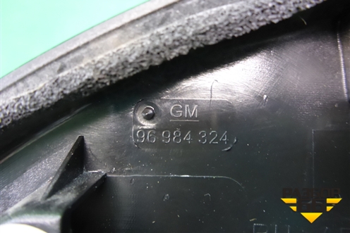 Накладка двери передней правой уголок (96984324) для Chevrolet Cruze c 2009-2015г