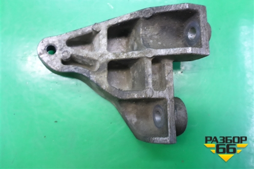 Кронштейн генератора (верхний 1.6л F16D3) (96892600) для Chevrolet Cruze c 2009-2015г