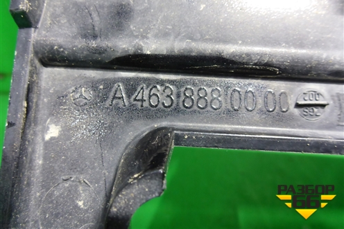 Решетка радиатора (после 2012г) (A4638880000) для Mercedes Benz G-Klass W463 с1989г