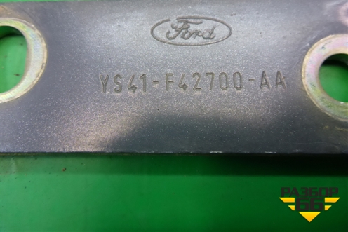 Петля крышки багажника правая (YS41F42700AA) для Ford Focus 1 с 1998-2004г