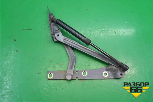 Петля крышки багажника правая (YS41F42700AA) для Ford Focus 1 с 1998-2004г