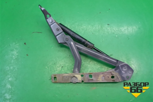 Петля крышки багажника левая (2M51F42701AA) для Ford Focus 1 с 1998-2004г