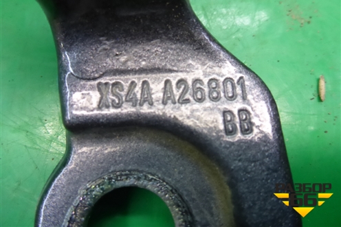 Петля двери задней левой нижняя (XS4AA26801BB) для Ford Focus 1 с 1998-2004г