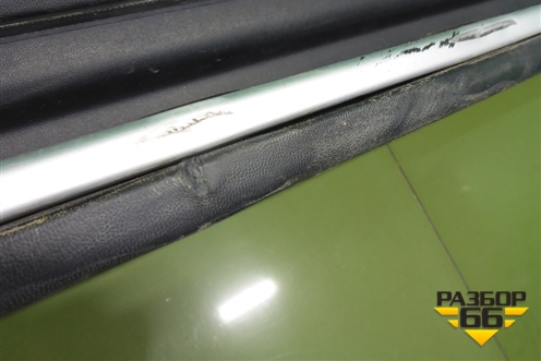 Подножка левая (с подсветкой) (A1666980025) для Mercedes Benz GL-Klass X166 с 2012г