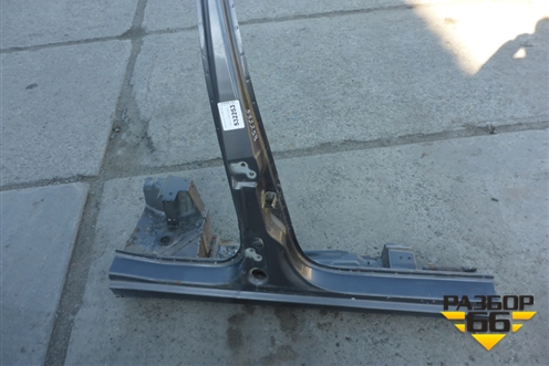 Порог со стойкой правый для Ford Focus 1 с 1998-2004г