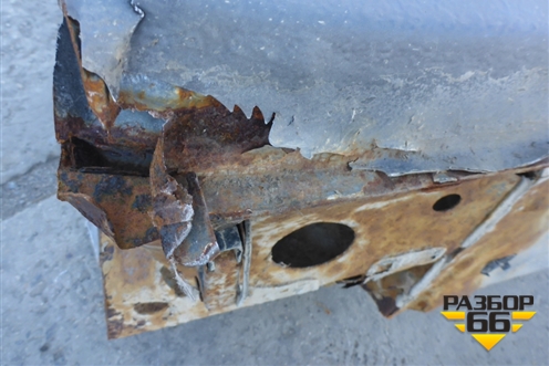 Порог со стойкой правый для Ford Focus 1 с 1998-2004г